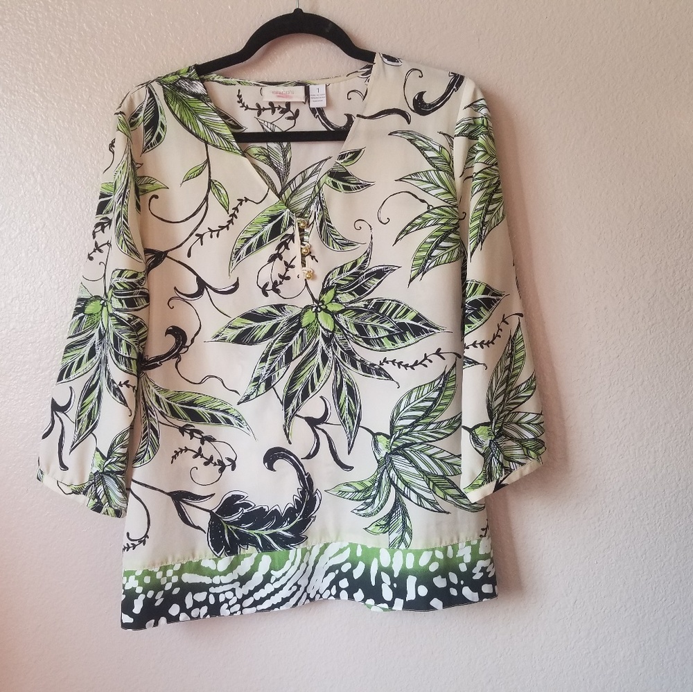 CHICO'S medium arm sleeves blouse
